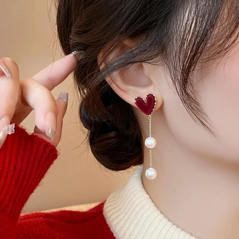 pearl heart earring