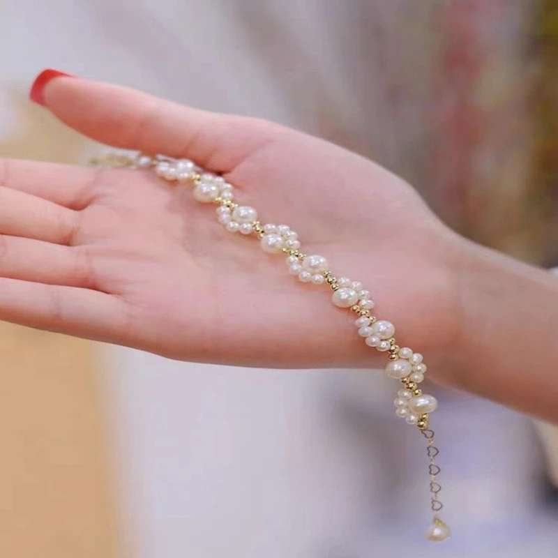 Beautiful pearl bracelet