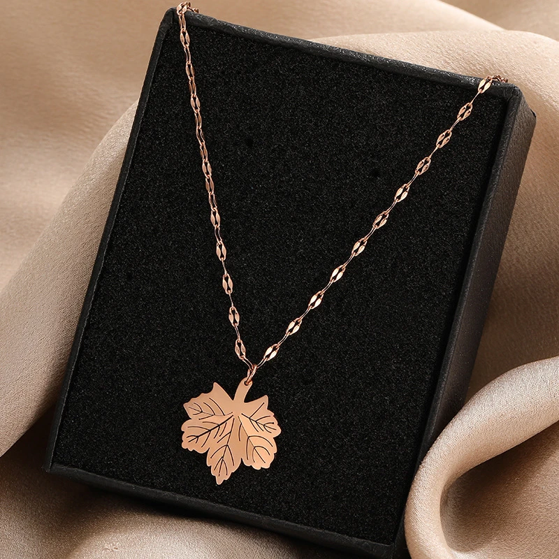 Leaf stainless steel necklace