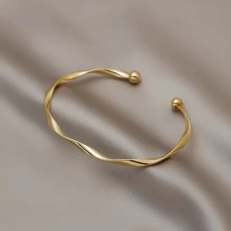 Cuff adjustable bracelet - Image 3