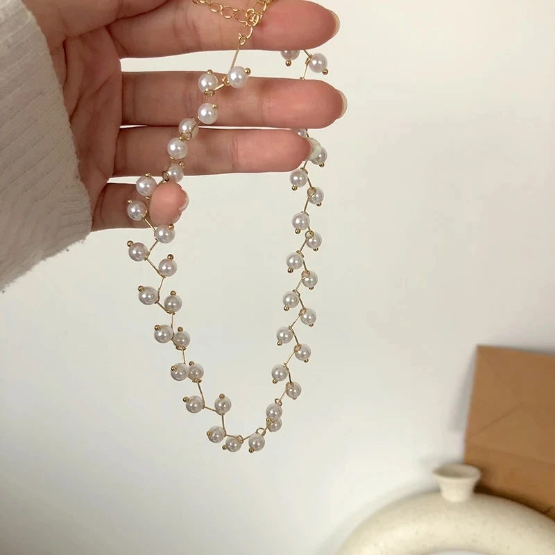 pearl choker necklace