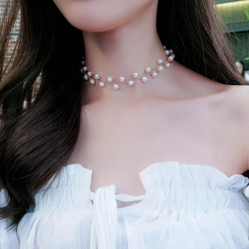 pearl choker necklace