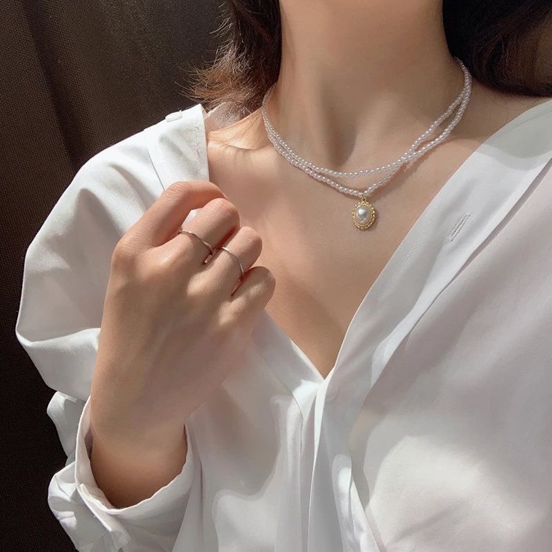 Pearl necklace